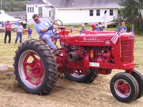 phil bell on tractor pull