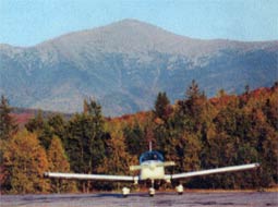 Twin Mountain Airport - Mt. Washington in background